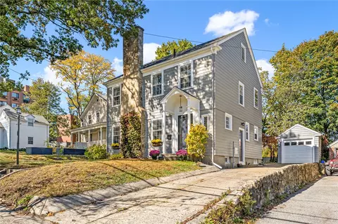 172 Chace Ave, Providence, RI 02906