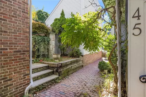 45 Pratt St, Providence, RI 02906