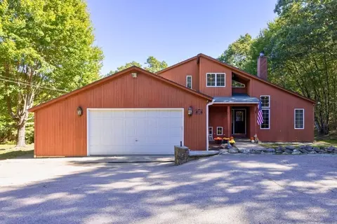 1398 Harkney Hl, Coventry, RI 02816