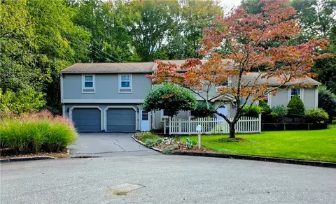 5 Mill Wheel Rd, Warwick, RI 02886