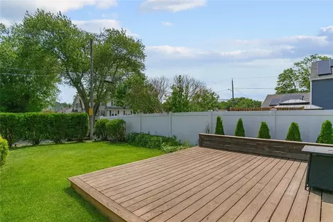 Exterior - 108 Ivan Ave, East Providence, RI 02915 photo 2 of 4