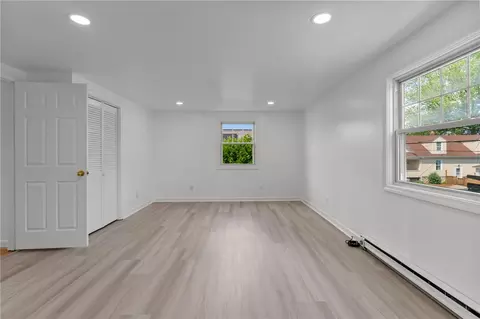 Bedroom - 108 Ivan Ave, East Providence, RI 02915 photo 6 of 8