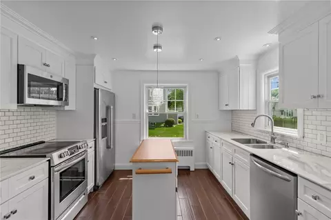 Kitchen - 108 Ivan Ave, East Providence, RI 02915 photo 2 of 3