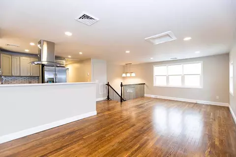 2 Holmes Rd, Coventry, RI 02816 photo 9