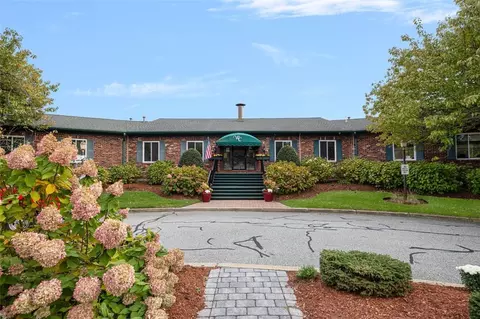 Other - 931 Williamsburg Cir, Warwick, RI 02886 photo 5 of 12