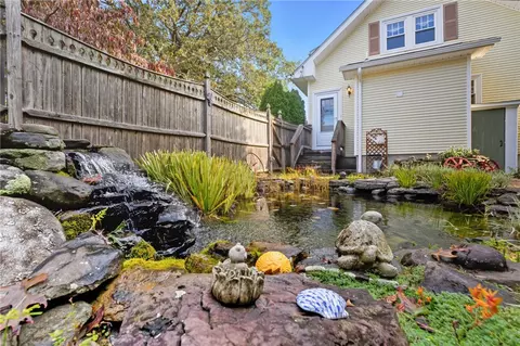 Exterior - 117 Spring Green Rd, Warwick, RI 02888 photo 11 of 15