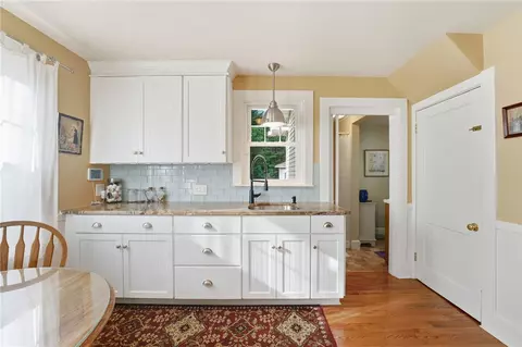 Kitchen - 117 Spring Green Rd, Warwick, RI 02888 photo 4 of 5