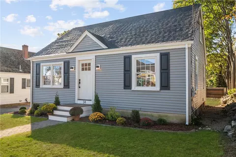 34 Goddard St, Cumberland, RI 02864