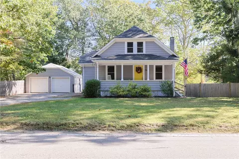 224 Arcade Ave, Seekonk, MA 02771