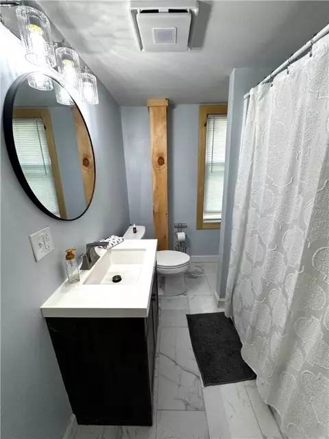 Bath - 26 Ruby St, Woonsocket, RI 02895 photo 1 of 1