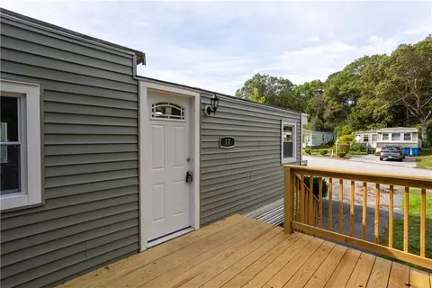 Exterior - 17 Park Ln, Coventry, RI 02816 photo 2 of 6