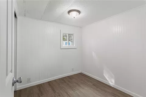 Bedroom - 17 Park Ln, Coventry, RI 02816 photo 1 of 3