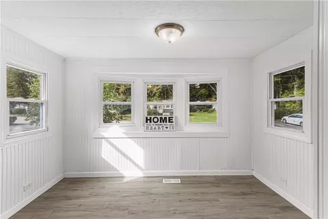 Living - 17 Park Ln, Coventry, RI 02816 photo 1 of 2
