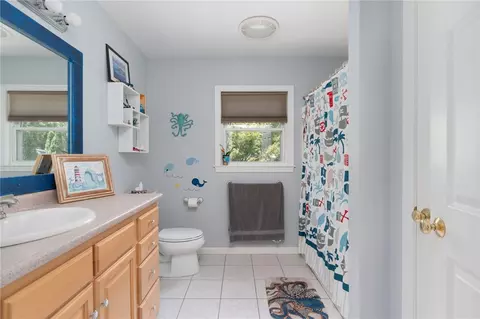 16 Taylor Ln, Warwick, RI 02886 photo 27