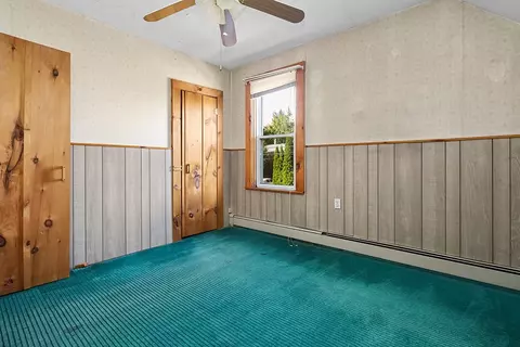 Bedroom - 625 Gaskill St, Woonsocket, RI 02895 photo 4 of 9