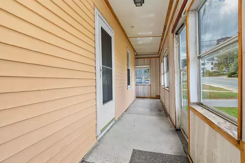 Exterior - 625 Gaskill St, Woonsocket, RI 02895 photo 3 of 7