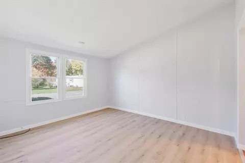 Living - 14 Valiant Dr, Coventry, RI 02816 photo 6 of 6