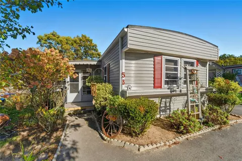 5 Lane B, Coventry, RI 02816 photo 3