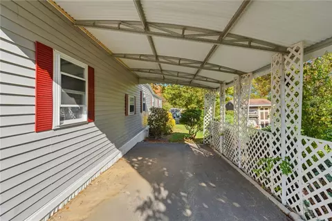 5 Lane B, Coventry, RI 02816 photo 4
