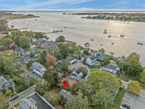 View/Area - 49 Bridge St, Warren, RI 02885 photo 3 of 5