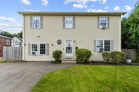 115 Clemence St, Cranston, RI 02920