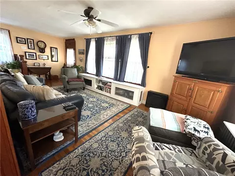 Living - 44 George St, Westerly, RI 02891 photo 4 of 5