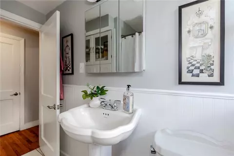Bath - 76 Massachusetts Ave, Warwick, RI 02888 photo 1 of 4