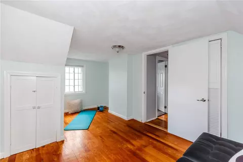 Bedroom - 76 Massachusetts Ave, Warwick, RI 02888 photo 7 of 7