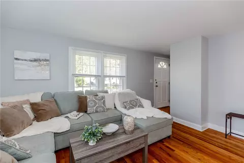Living - 76 Massachusetts Ave, Warwick, RI 02888 photo 1 of 3