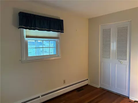 4 Pine Crest Dr, Woonsocket, RI 02895 photo 12