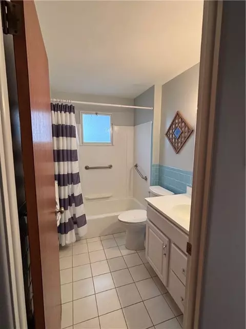 4 Pine Crest Dr, Woonsocket, RI 02895 photo 16