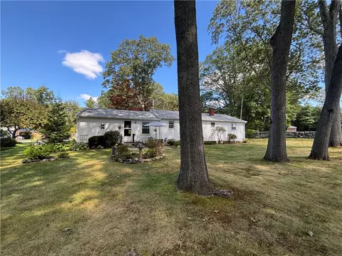 4 Pine Crest Dr, Woonsocket, RI 02895 photo 19
