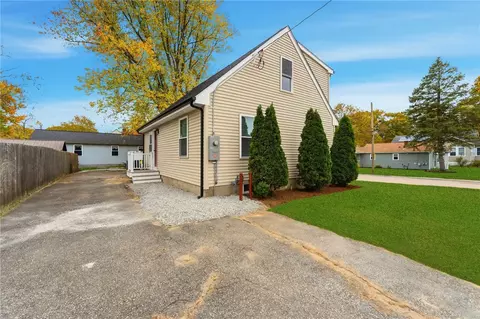 170 Holmes Rd, Warwick, RI 02888 photo 46