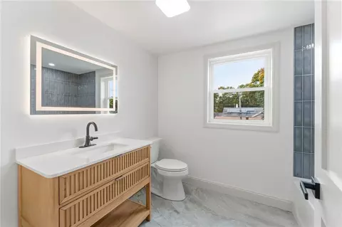 170 Holmes Rd, Warwick, RI 02888 photo 34