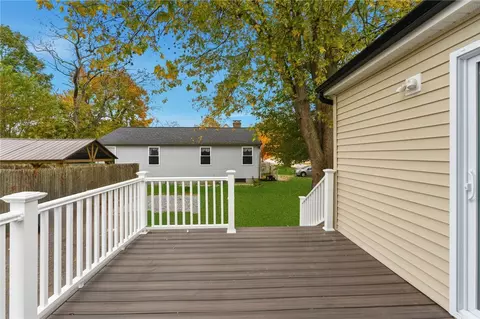 170 Holmes Rd, Warwick, RI 02888 photo 8