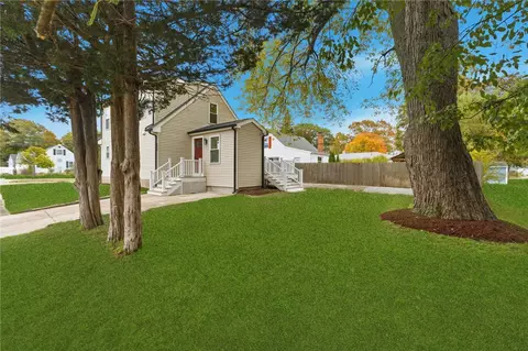 170 Holmes Rd, Warwick, RI 02888 photo 6