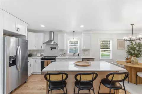 170 Holmes Rd, Warwick, RI 02888 photo 12