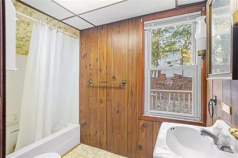 Bath - 108 Rodman St, Woonsocket, RI 02895 photo 2 of 3