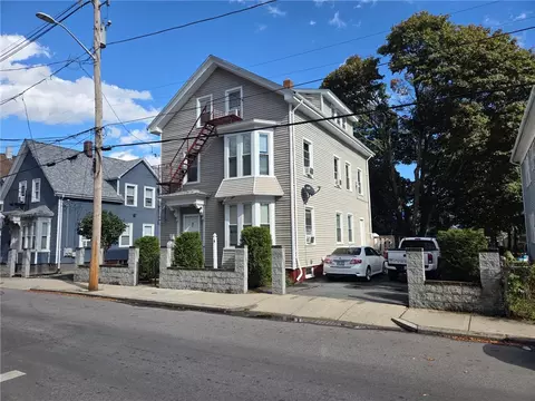 47 Alverson Ave, Providence, RI 02909