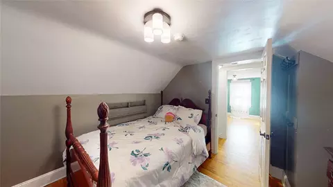 Bedroom - 83 Symonds Ave, Warwick, RI 02889 photo 5 of 10