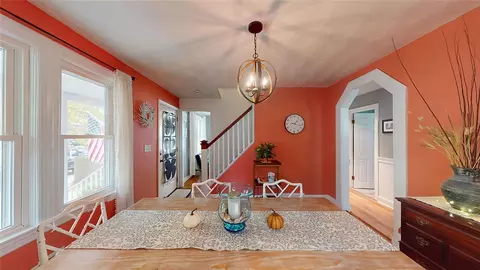 Entry Way - 83 Symonds Ave, Warwick, RI 02889 photo 3 of 5