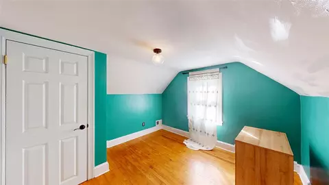 Bedroom - 83 Symonds Ave, Warwick, RI 02889 photo 8 of 10