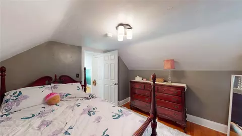 Bedroom - 83 Symonds Ave, Warwick, RI 02889 photo 6 of 10