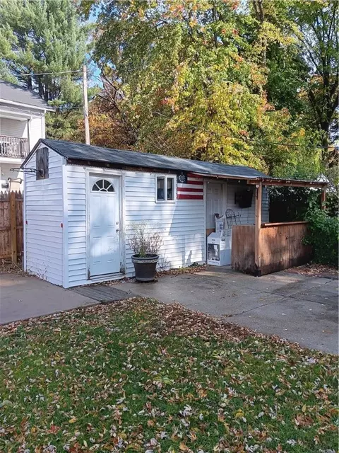 235 Sixth Ave, Woonsocket, RI 02895 photo 6
