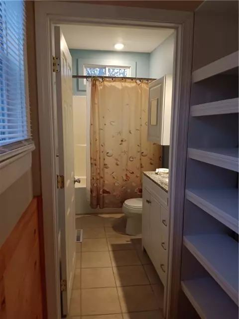 235 Sixth Ave, Woonsocket, RI 02895 photo 9