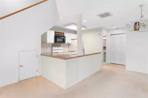 Other - 816 Williamsburg Cir, Warwick, RI 02886 photo 1 of 5