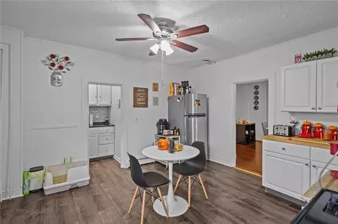 Dining - 4 Pearl St, Westerly, RI 02891 photo 5 of 5