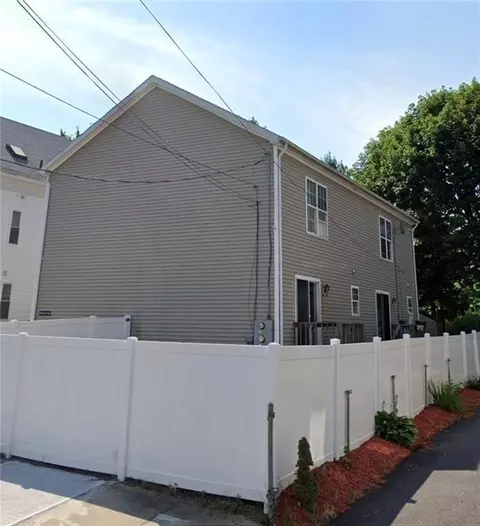 160 Jewett St, Providence, RI 02908