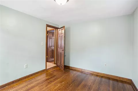 76 Fall St, Woonsocket, RI 02895 photo 12