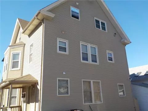 Exterior - 1014 Park Ave, Woonsocket, RI 02895 photo 2 of 5